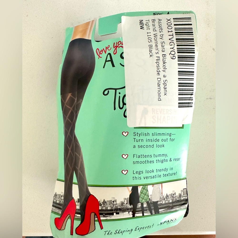 NWT assets by SPANX (Sara Blakely)